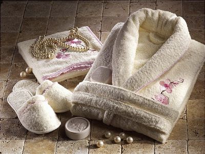 tepecik tekstil / THE CAB�N  - otel tekstili.  tek kullan�ml�k �nl�k.  tek kullan�ml�k koltuk ba�l�klar�.  tek kullan�ml�k sedye �r